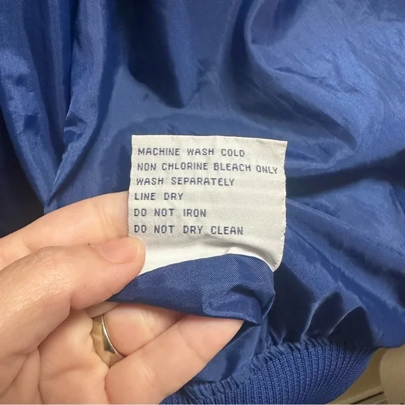 Vintage 90’s Majestic LA Dodgers Sz M bomber jacket - Picture 8 of 8